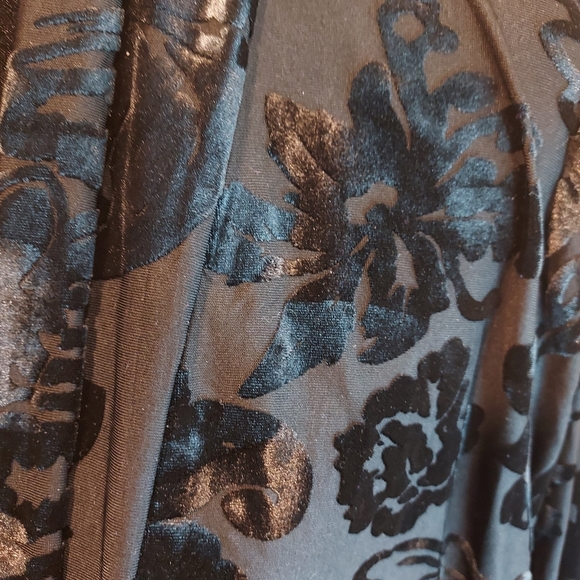 VT LUXE JACKET - Picture 7 of 7